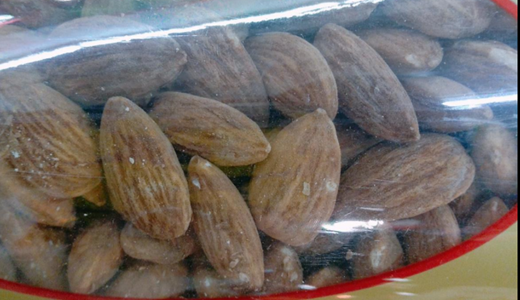 堅果加工市場擴大油炸出產(chǎn)線 去殼設(shè)備吹響創(chuàng)新號角